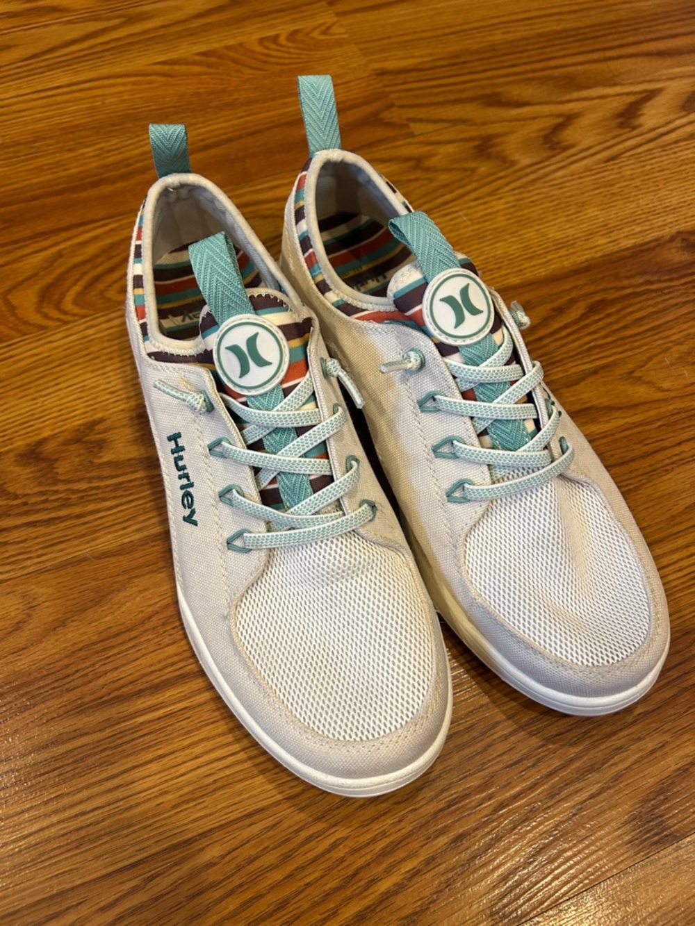 Hurley slip on shoes